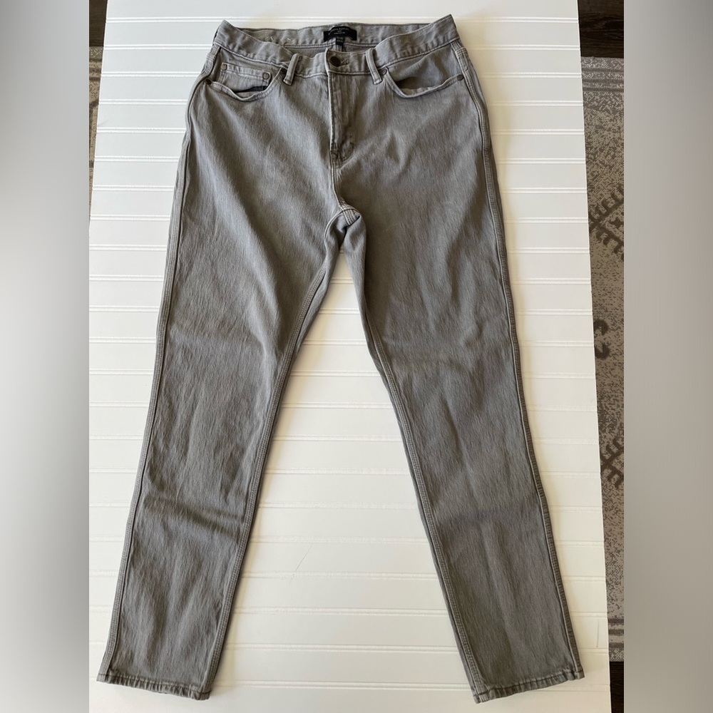 Banana Republic Athletic Fit Jeans - Gray - Size 32x32